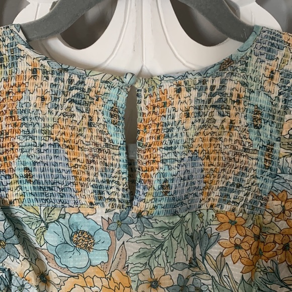 🆕 Magali Pascal Beautiful Floral Puff Sleeve Ruffle Top - Picture 9 of 15